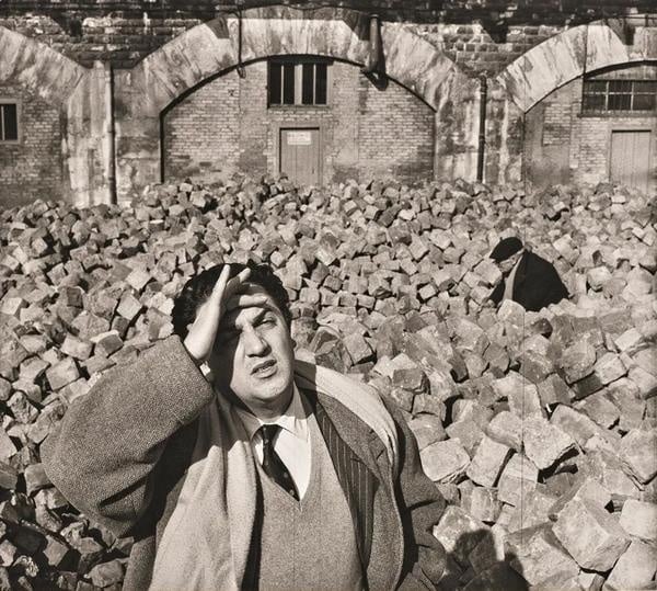 Agnès Varda - Fellini à la porte de Vanves