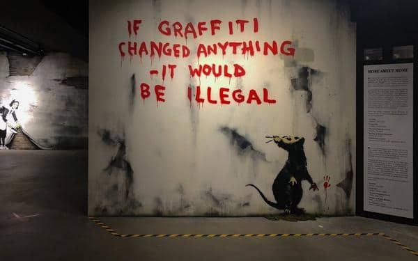 Vue de l'exposition The World of Banksy