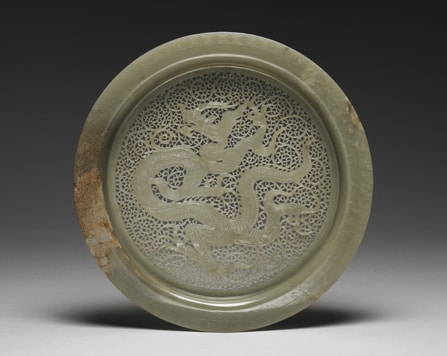 Plateau en jade à décor de dragon - Dynastie Liao ou Jin