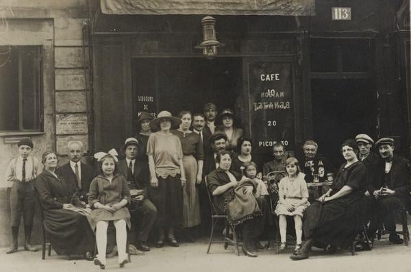 Au Réveil Matin, Maison Bénazet, café restaurant, 19e arrondissement