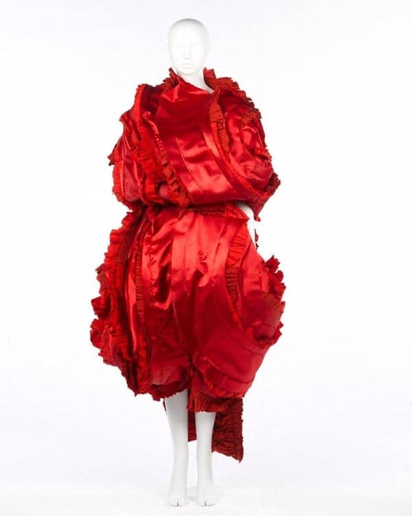 Comme des Garçons par Rei Kawakubo - Ensemble prêt-à-porter printemps-été 2015
