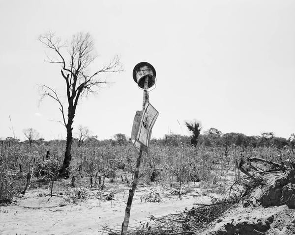 Jo Ractliffe – On the road to Cuito Cuanavale IV
