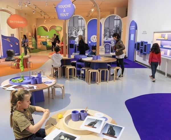 L'Atelier Rodin – Espace Touche-à-tout, modelage et toboggan