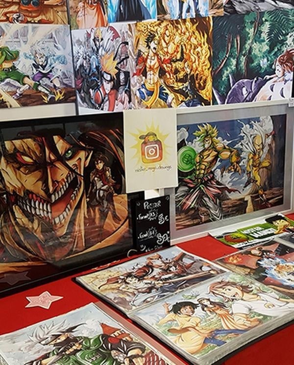 Stand d’illustrateur – affiches inspirées de mangas